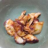 タコとキムチの和え物