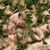 レンジで簡単！レモンの皮香るサッパリレモン蒸し鶏