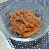 優しい甘みでこどもにも人気！ニンジンのゴマ和え by 杉本 亜希子さん