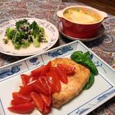 白身魚のフレッシュトマトソース