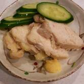 レンジで手軽にしっとりおいしい！作り置きサラダチキン