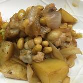 簡単人気！じゃがいもと手羽元の煮物