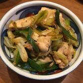 簡単で美味しい！柚子胡椒 鶏もも肉と白ネギ炒め