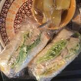 ゆで鶏のエスニックサンド