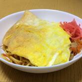 卵のせ焼きそば