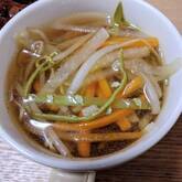 せん切り野菜のスープ