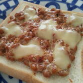 マヨ納豆トースト