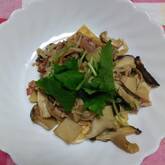 豆腐ステーキ・キノコソース