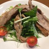 カリカリ豚と水菜のサラダ仕立て