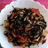 ヒジキとちくわの炒め煮