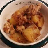 新ジャガと鶏肉のおかか煮