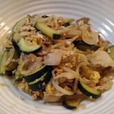 簡単激ウマ！もやしとふんわり卵のにんにくマヨ炒め