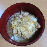 とろ～り半熟卵が絶品！基本の親子丼