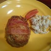 ナッツが入ったハンバーグ