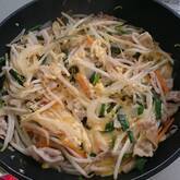 ニラと卵の炒め物