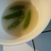 スナップエンドウの豆乳みそ汁