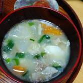 基本の豚汁 ほっとする美味しさ 具だくさんのコクと旨み