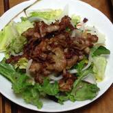 カレー風味豚肉のサラダ仕立て