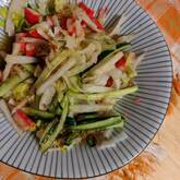 大根とカニカマのサラダ