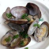 うまみたっぷり！バター香るあさりの酒蒸し by 崎野 晴子さん