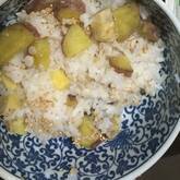 サツマイモのおこわ風炊き込みご飯