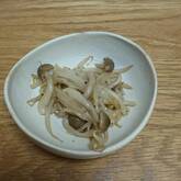 モヤシの塩炒め