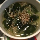 エノキとワカメのスープ