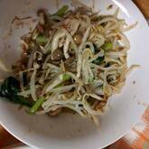 モヤシとニラのおかか和え