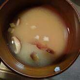 シイタケのみそ汁