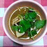 エビとキノコのスープ