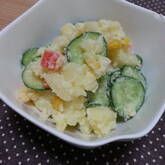夏のポテトサラダ