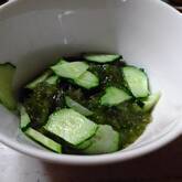 黄金比の合わせ酢でさっぱり！めかぶの酢の物