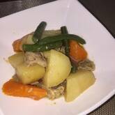 豚肉で肉ジャガ