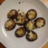 超簡単おしゃれおつまみ！マッシュルームのチーズパン粉焼き