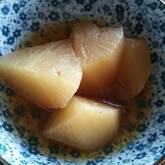 大根料理の定番 ごま油香る しみしみ大根の煮物