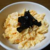 卵炒めののりしょうゆ和え