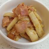 ベーコンとちくわのマヨ炒め