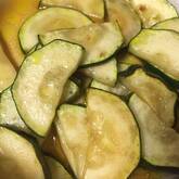 とまらないおいしさ！ズッキーニのさっぱりマリネ