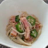 ベーコンとエノキのポン酢蒸し