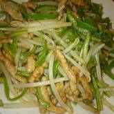 簡単なのに本格的！やわらか豚肉のチンジャオロース