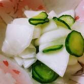 キュウリとカブの浅漬け