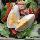 ツナとゆで卵のサラダ