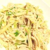 豚肉とエノキのピリ辛炒め