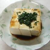 豆腐のニラダレ