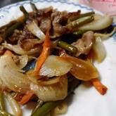 ご飯がすすむ！牛肉とニンニクの芽のオイスター炒め