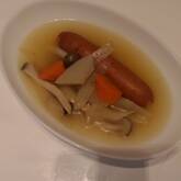 キャベツとソーセージのスープ