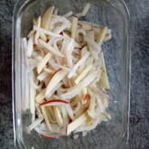 リンゴと大根の酢の物