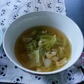 キャベツと油揚げのみそ汁