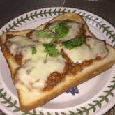 簡単なのに本格的な味 ボロネーゼのピザ by増田 知子さん