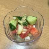 キュウリ&セロリサラダ